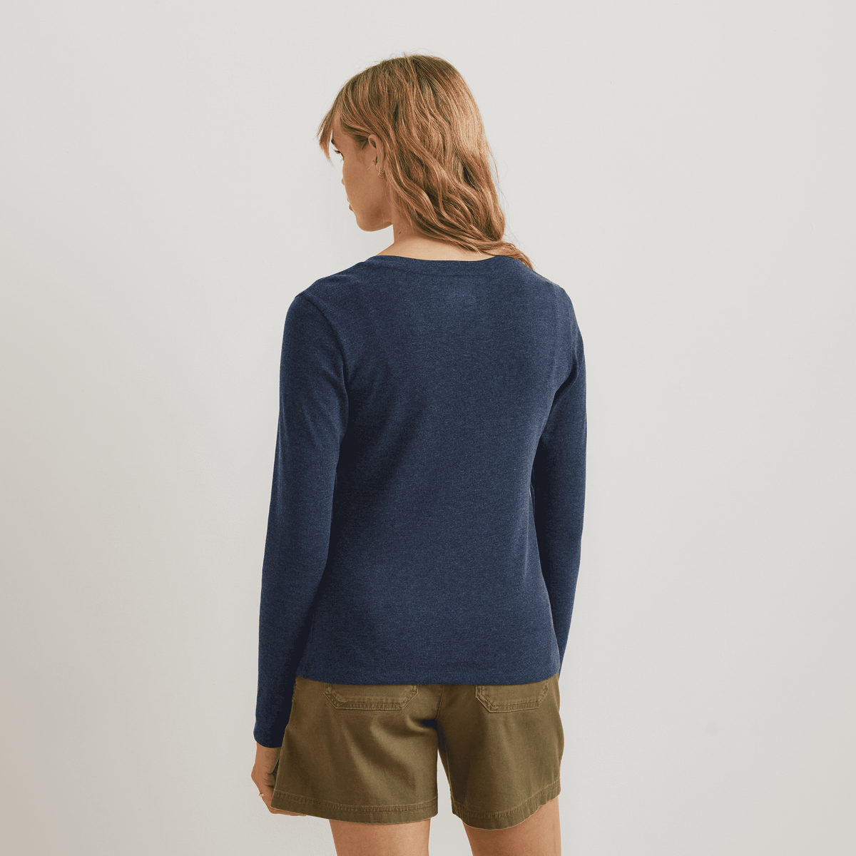Women's Everyday Long-Sleeve V-Neck T-Shirt
