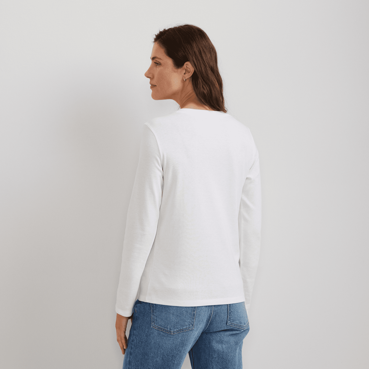Women's Everyday Long-Sleeve V-Neck T-Shirt