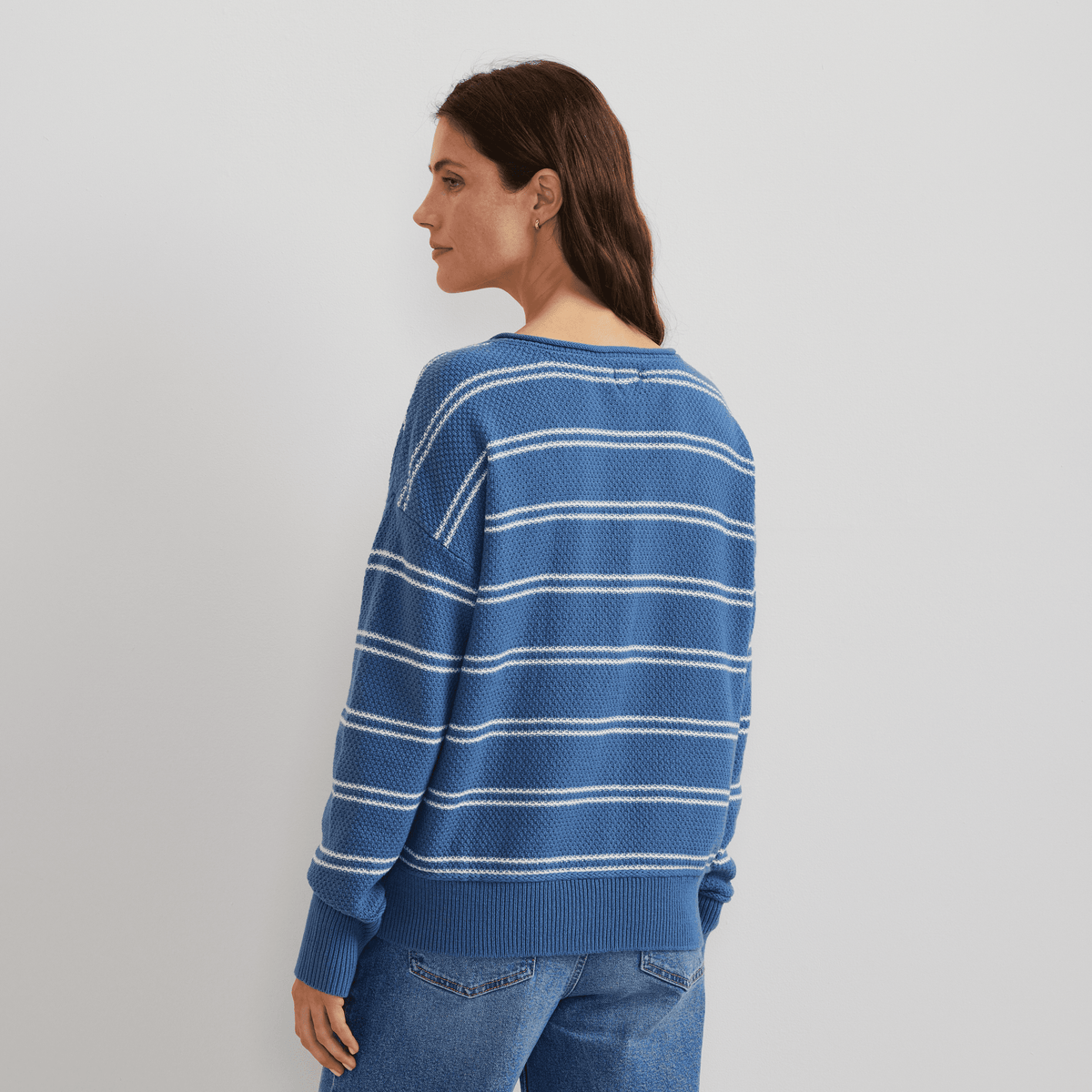 Women's V-Neck Sweater – Stripe