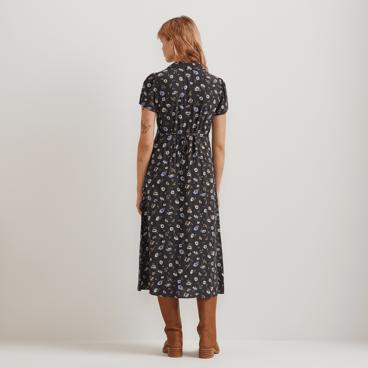 Women's Camp Collar Short-Sleeve Midi Dress