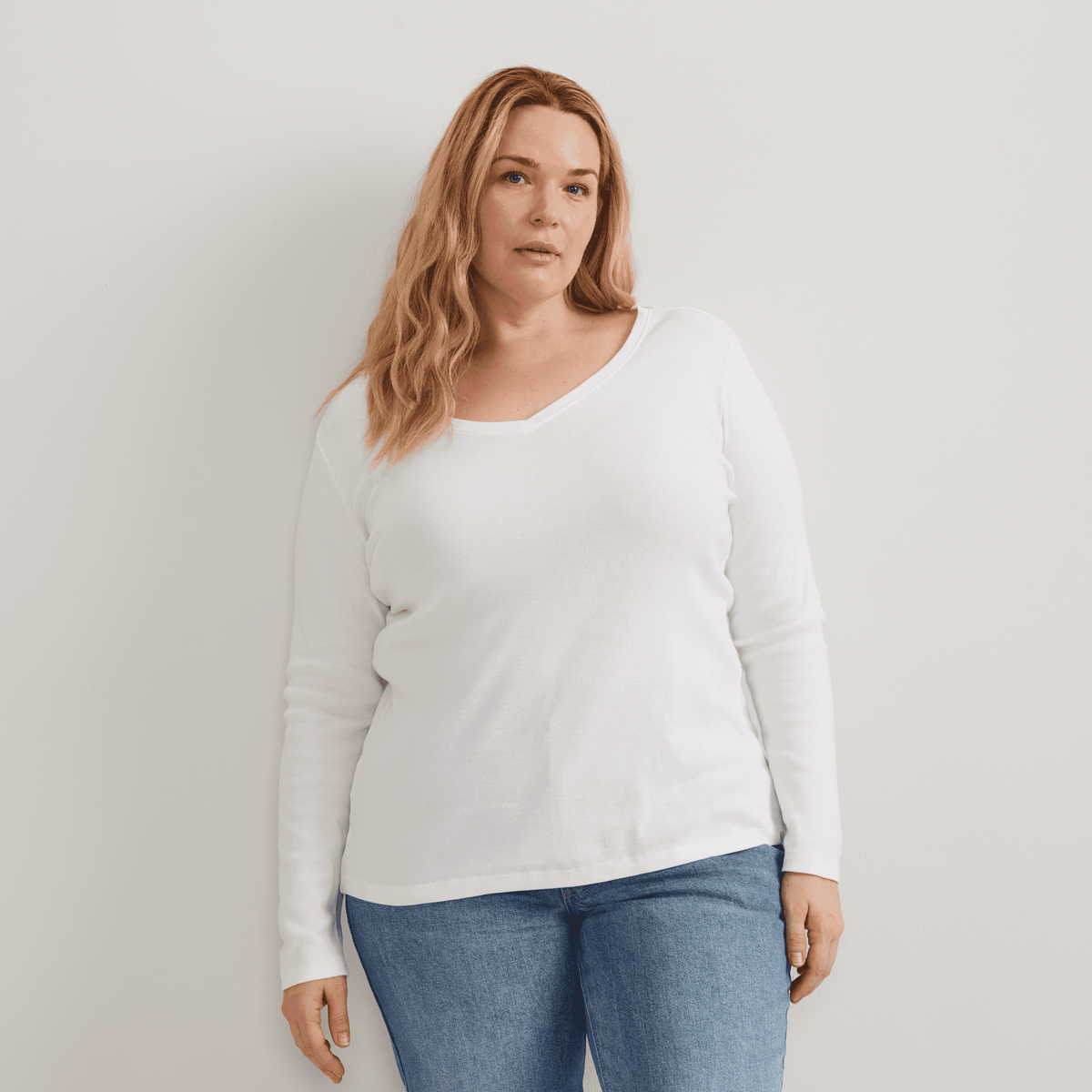 Women's Everyday Long-Sleeve V-Neck T-Shirt
