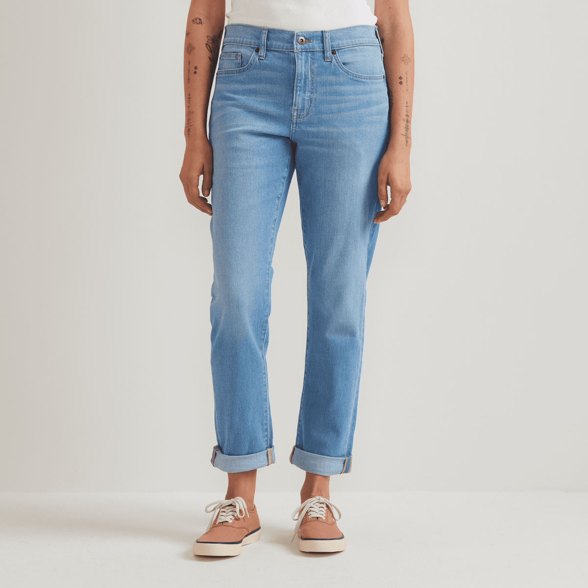 Women's Boyfriend Mid-Rise Slim Fit Jeans